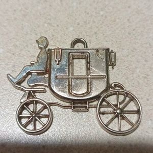Coach pendant